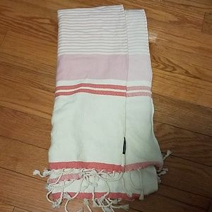 NWOT A&F Super Soft and large scarf Wrap